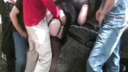 جوجه داغ کلیپ کوتاه سکسی برای موبایل لعنتی بیدمشک خود را با dildo