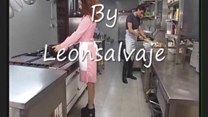 من می خواهم به کلیپ های کوتاه سکسی شما پا زدن سفید کون خیلی