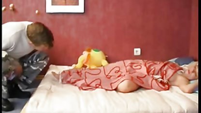 - کلیپ کوتاه شهوانی با هم زندگی می کنند - lust اتوبوس